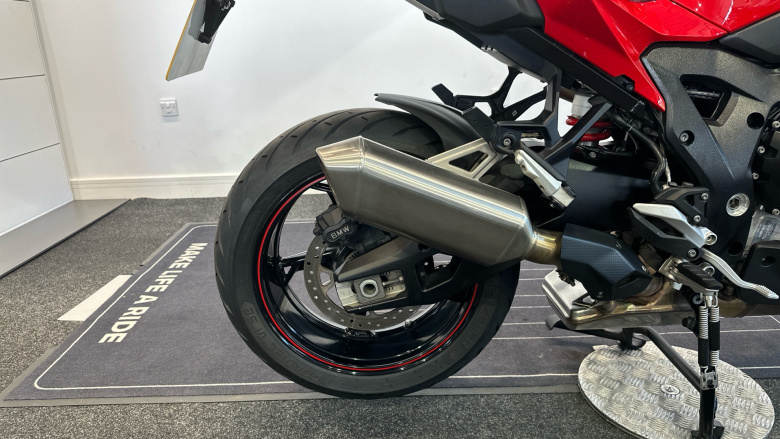 BMW S1000XR (24MY)